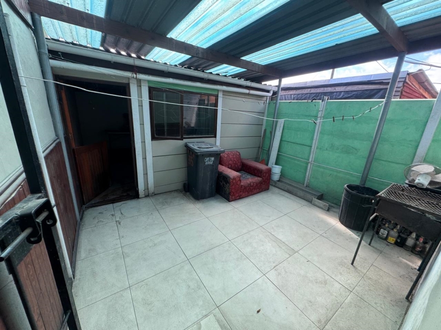 1 Bedroom Property for Sale in Leiden Western Cape